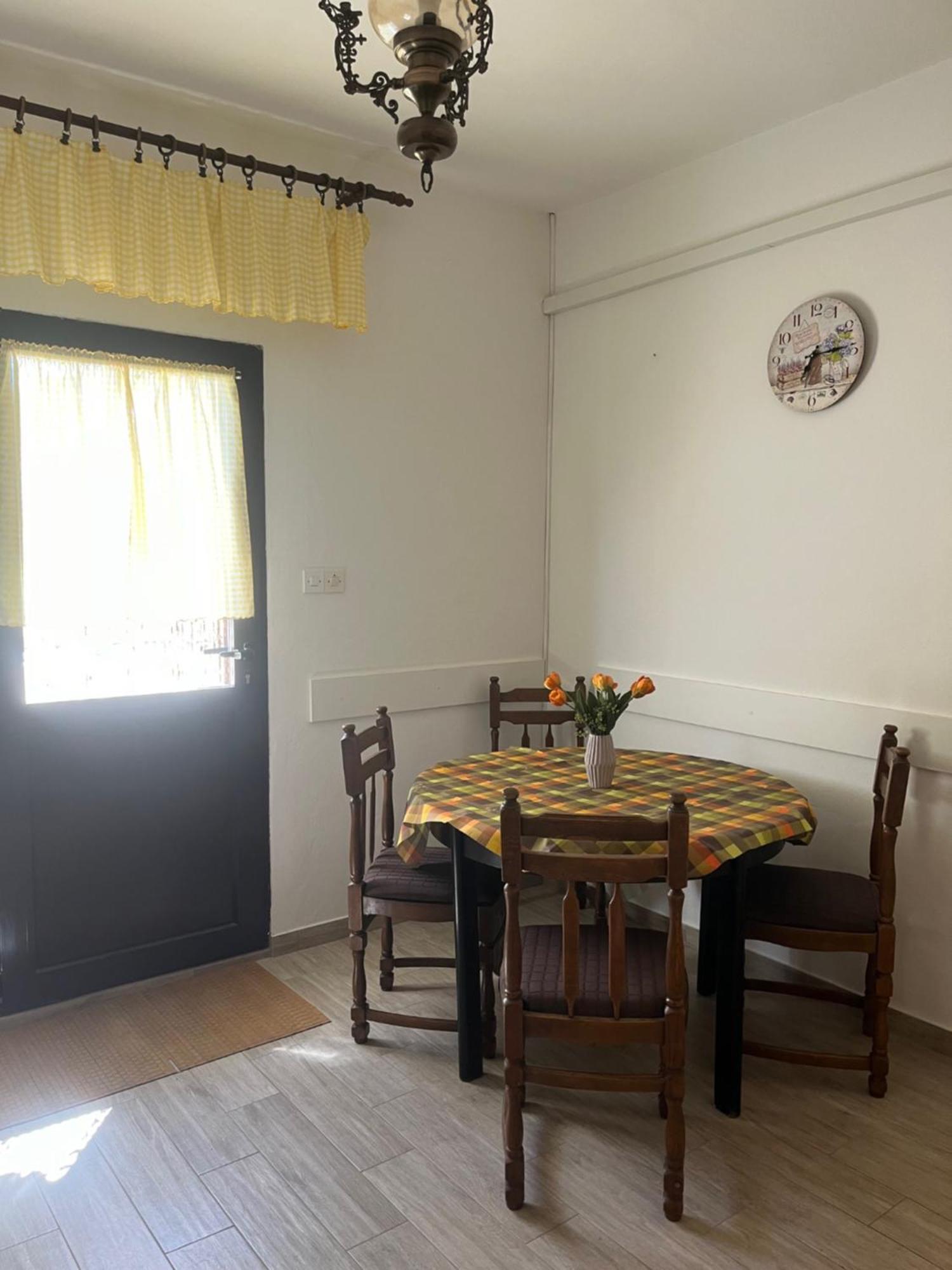 Apartmani Mila Pag Town Εξωτερικό φωτογραφία