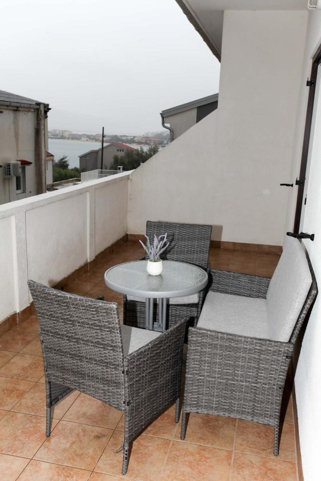 Apartmani Mila Pag Town Εξωτερικό φωτογραφία