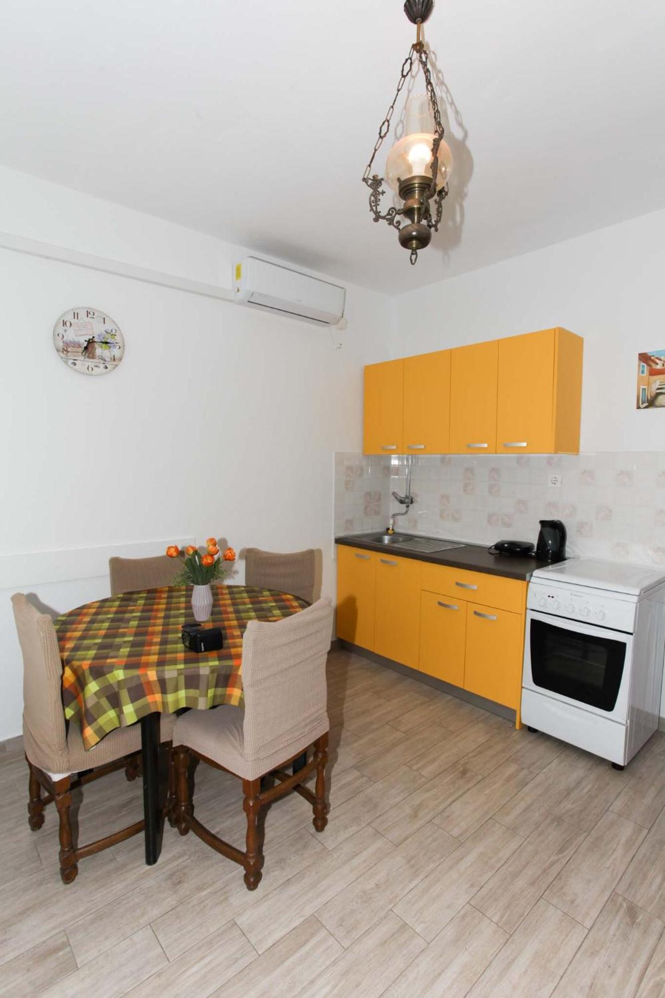 Apartmani Mila Pag Town Εξωτερικό φωτογραφία