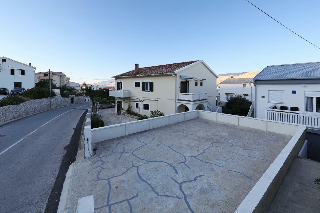 Apartmani Mila Pag Town Εξωτερικό φωτογραφία