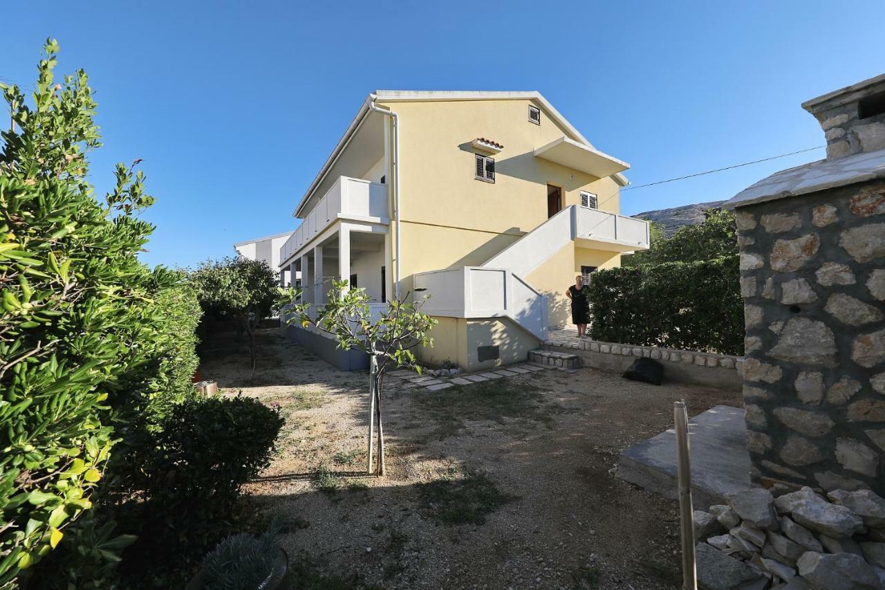 Apartmani Mila Pag Town Εξωτερικό φωτογραφία